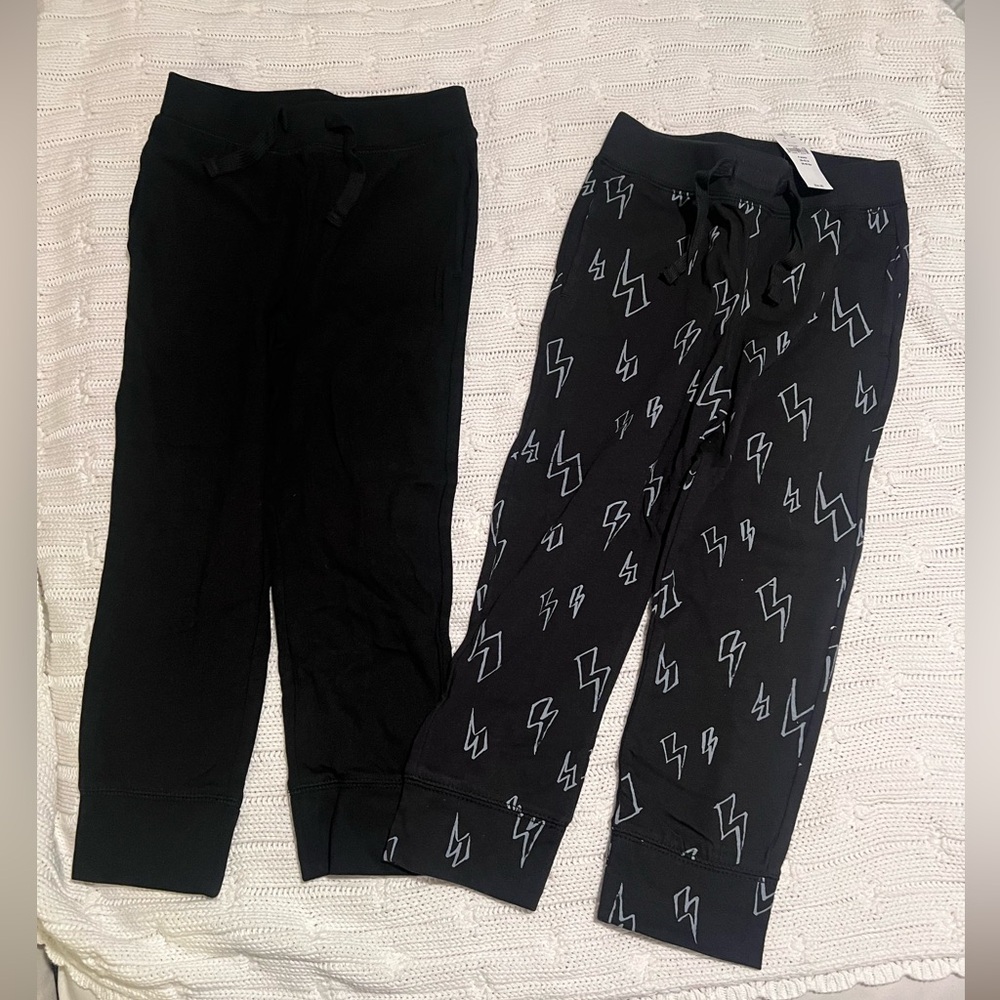 Brand new Gap Kids Joggers (black)